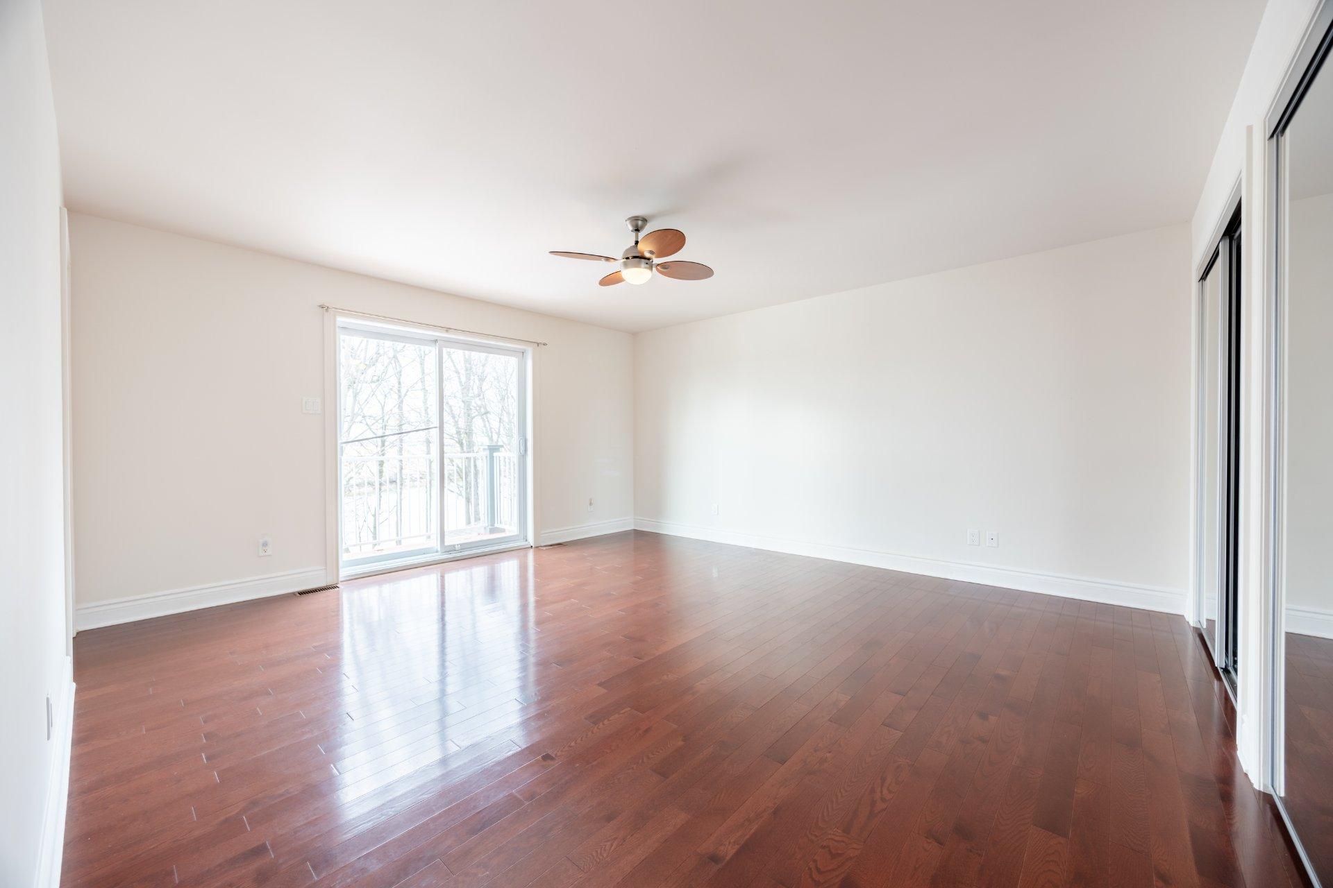 









75


Ch. de la Beauce

,
Sainte-Martine,




QC
J0S1V0

