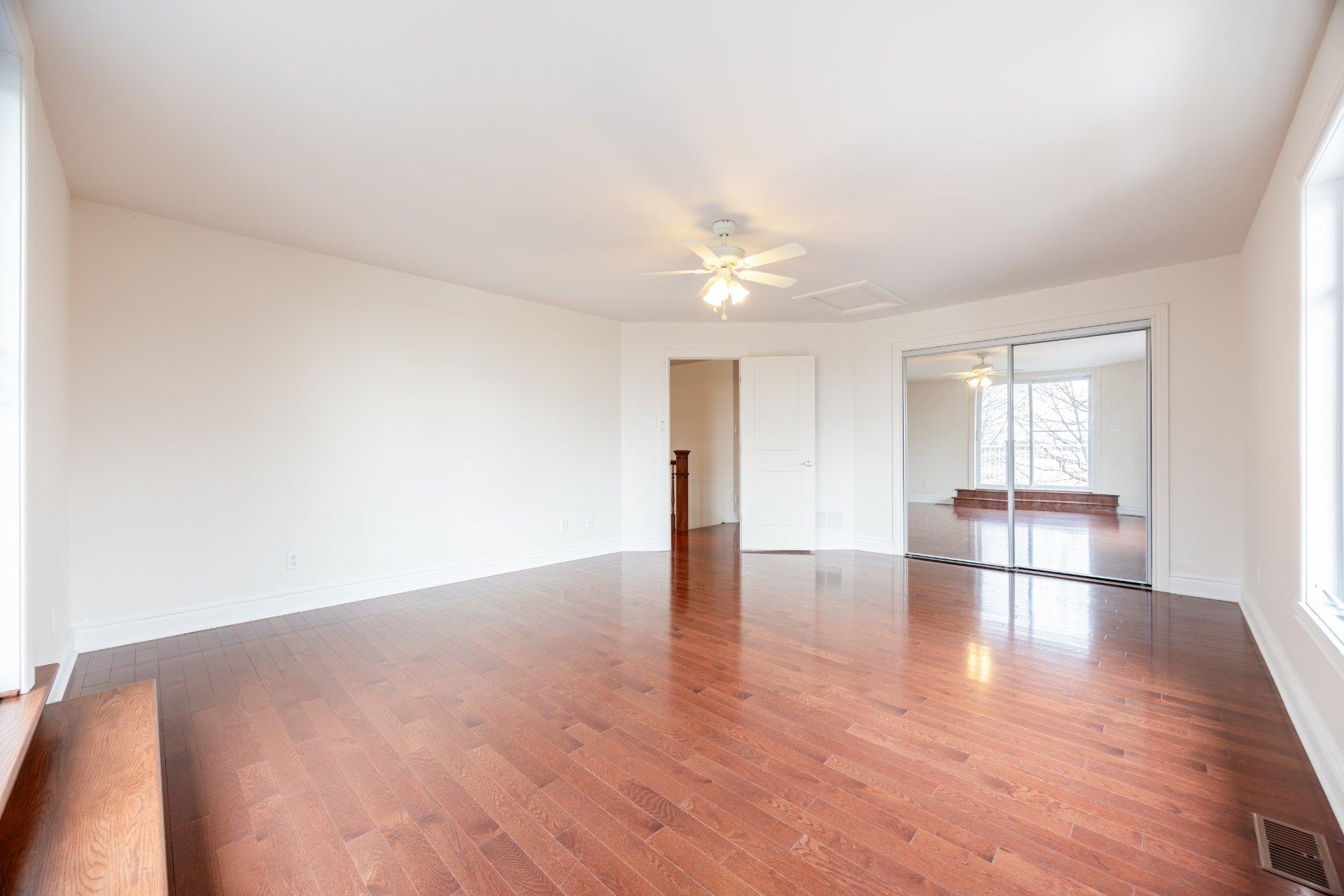 









75


Ch. de la Beauce

,
Sainte-Martine,




QC
J0S1V0

