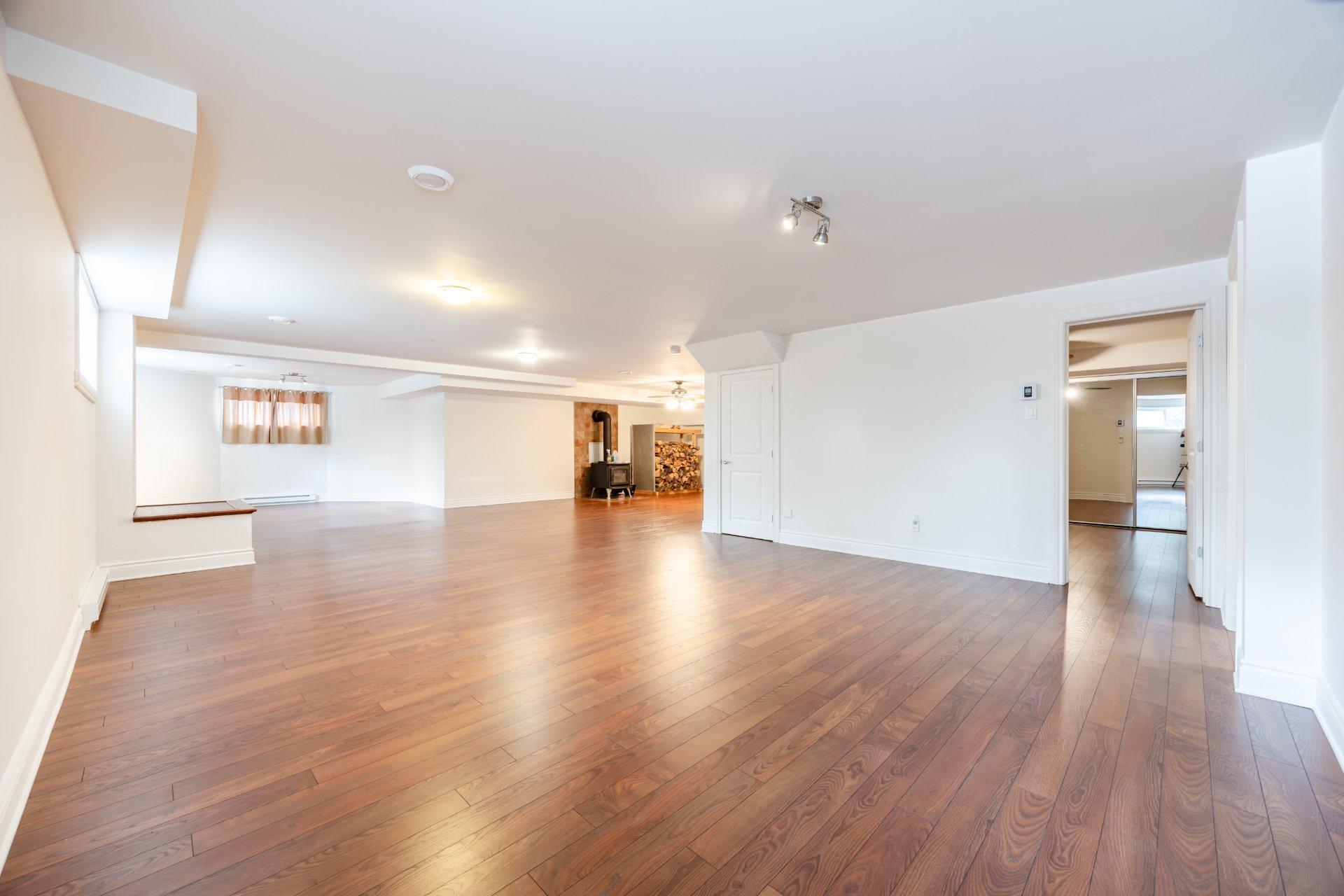 









75


Ch. de la Beauce

,
Sainte-Martine,




QC
J0S1V0

