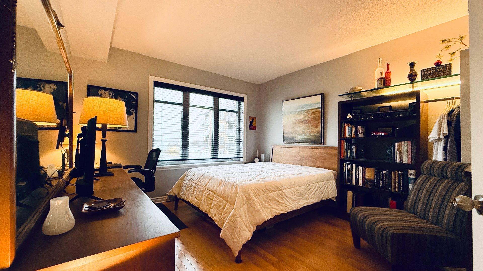 









6850


Boul. Henri-Bourassa O.

, 406,
Montréal (Saint-Laurent),




QC
H4R0E2

