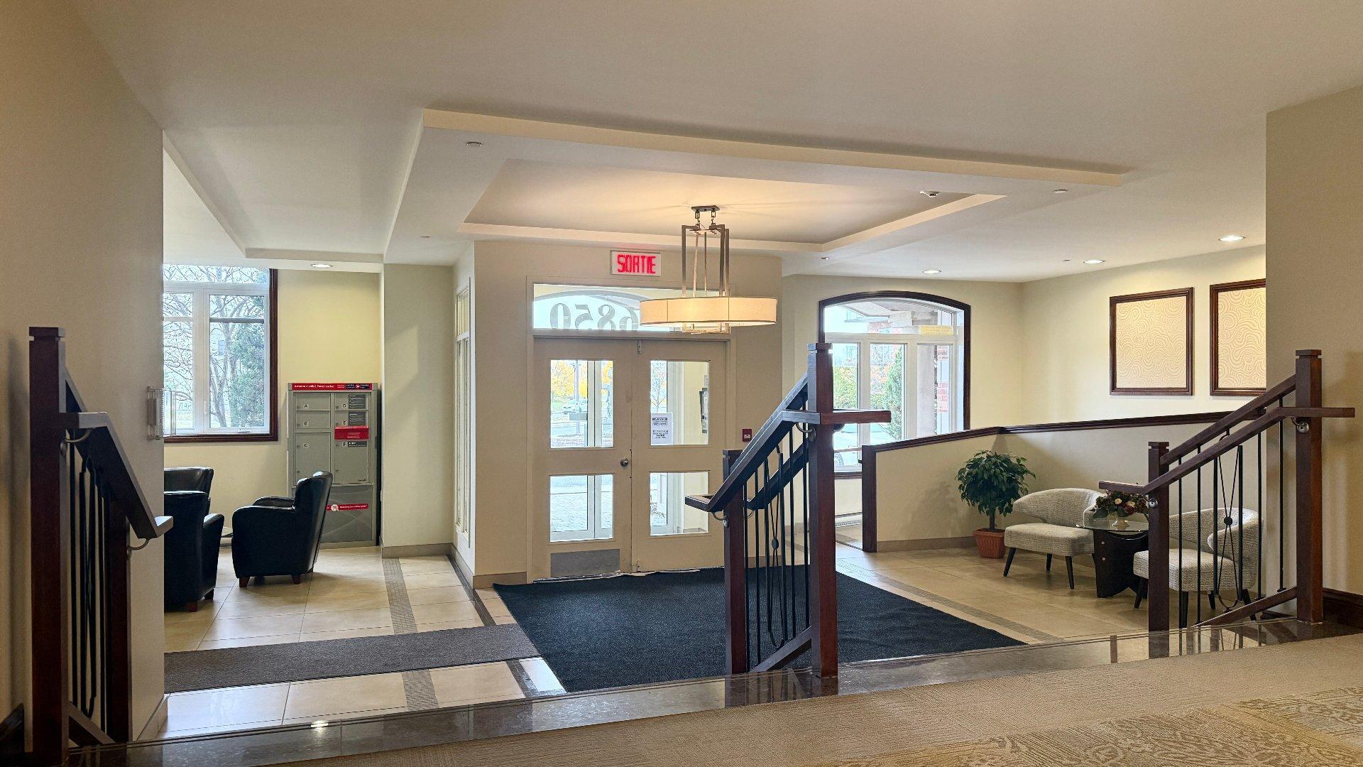 









6850


Boul. Henri-Bourassa O.

, 406,
Montréal (Saint-Laurent),




QC
H4R0E2

