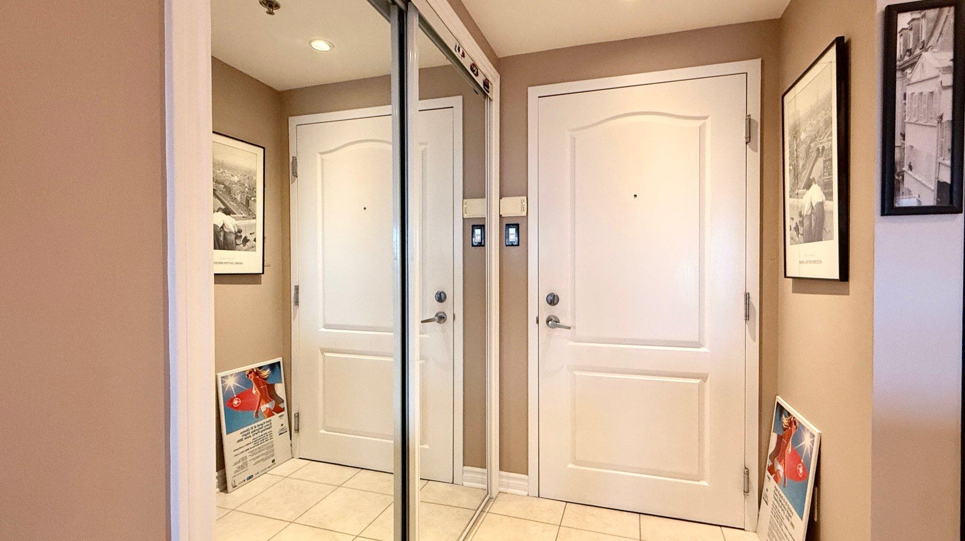 









6850


Boul. Henri-Bourassa O.

, 406,
Montréal (Saint-Laurent),




QC
H4R0E2

