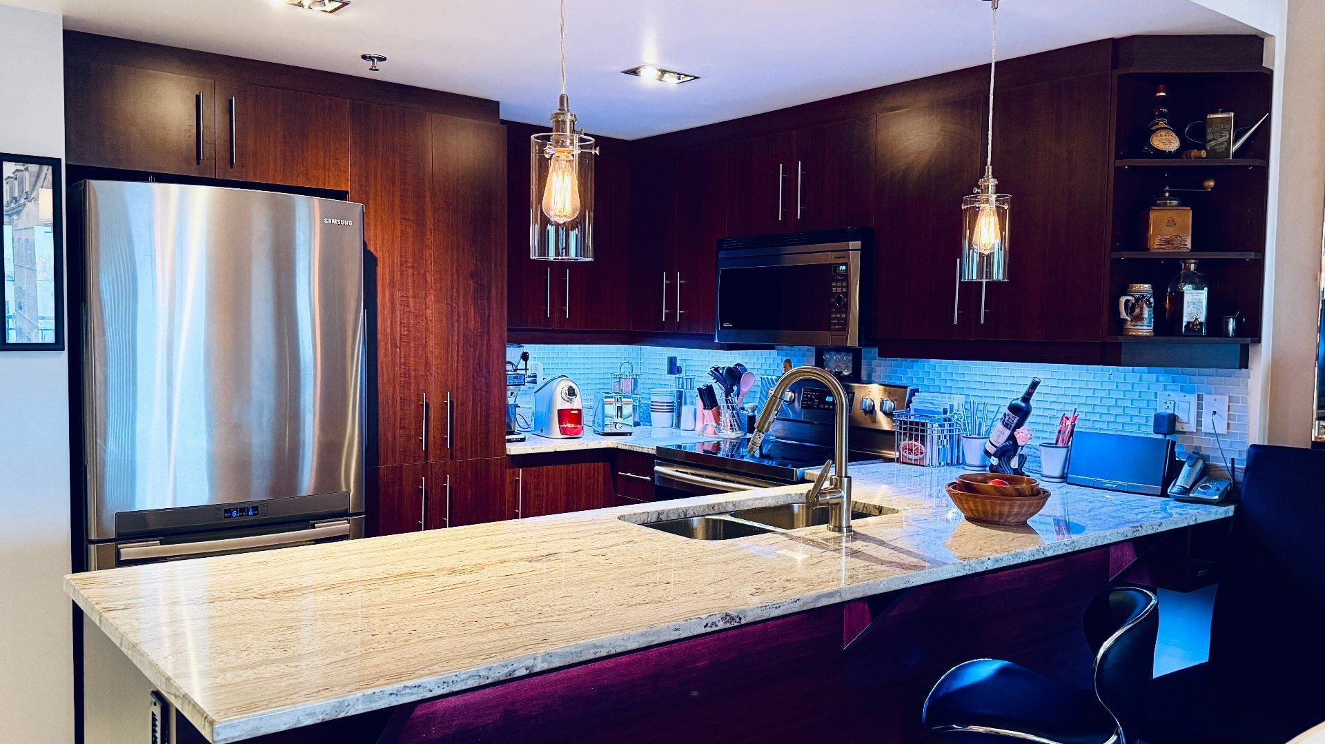 









6850


Boul. Henri-Bourassa O.

, 406,
Montréal (Saint-Laurent),




QC
H4R0E2

