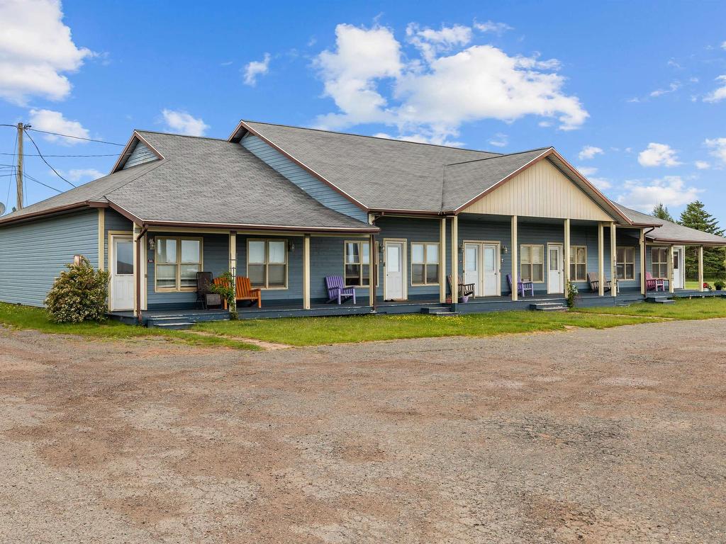 












304 6216 Route 11

,
Mont Carmel,




PE
C0B 2E0

