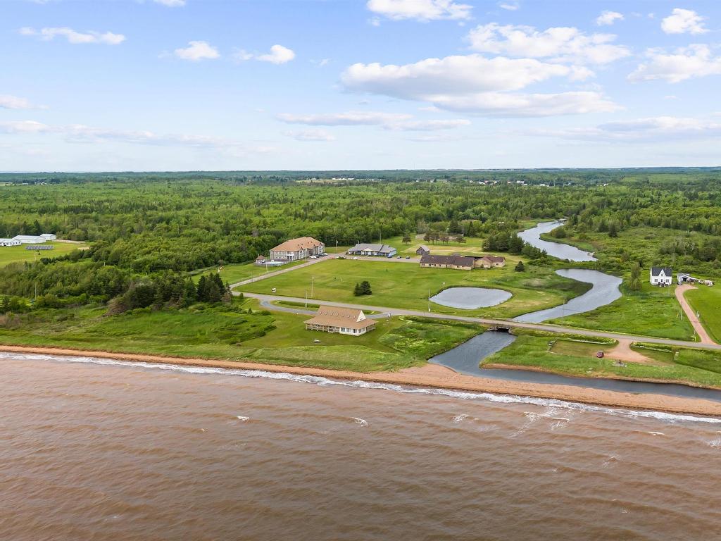 












302 6216 Route 11

,
Mont Carmel,




PE
C0B 2E0

