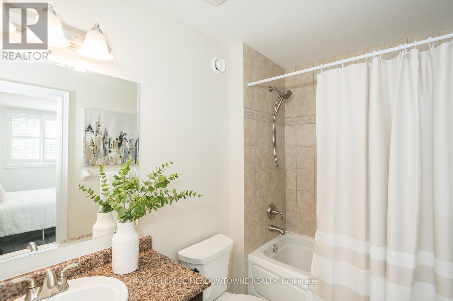 












63 STEWART DRIVE

,
Erin,




Ontario
N1H6H7

