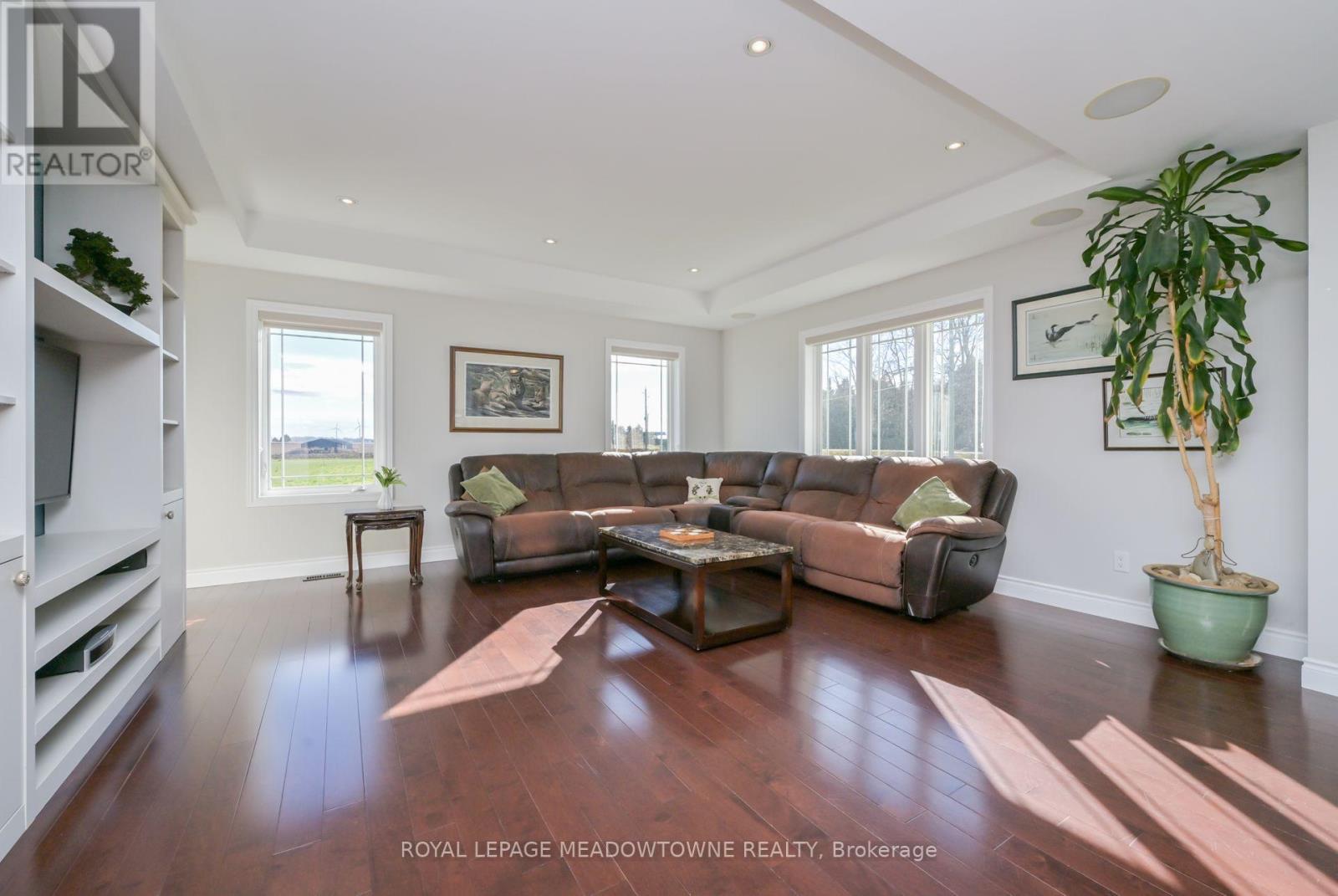 












515199 2ND LINE

,
Amaranth,




Ontario
L9W0S7

