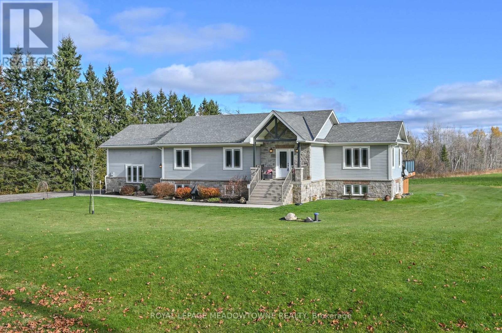 












515199 2ND LINE

,
Amaranth,




Ontario
L9W0S7

