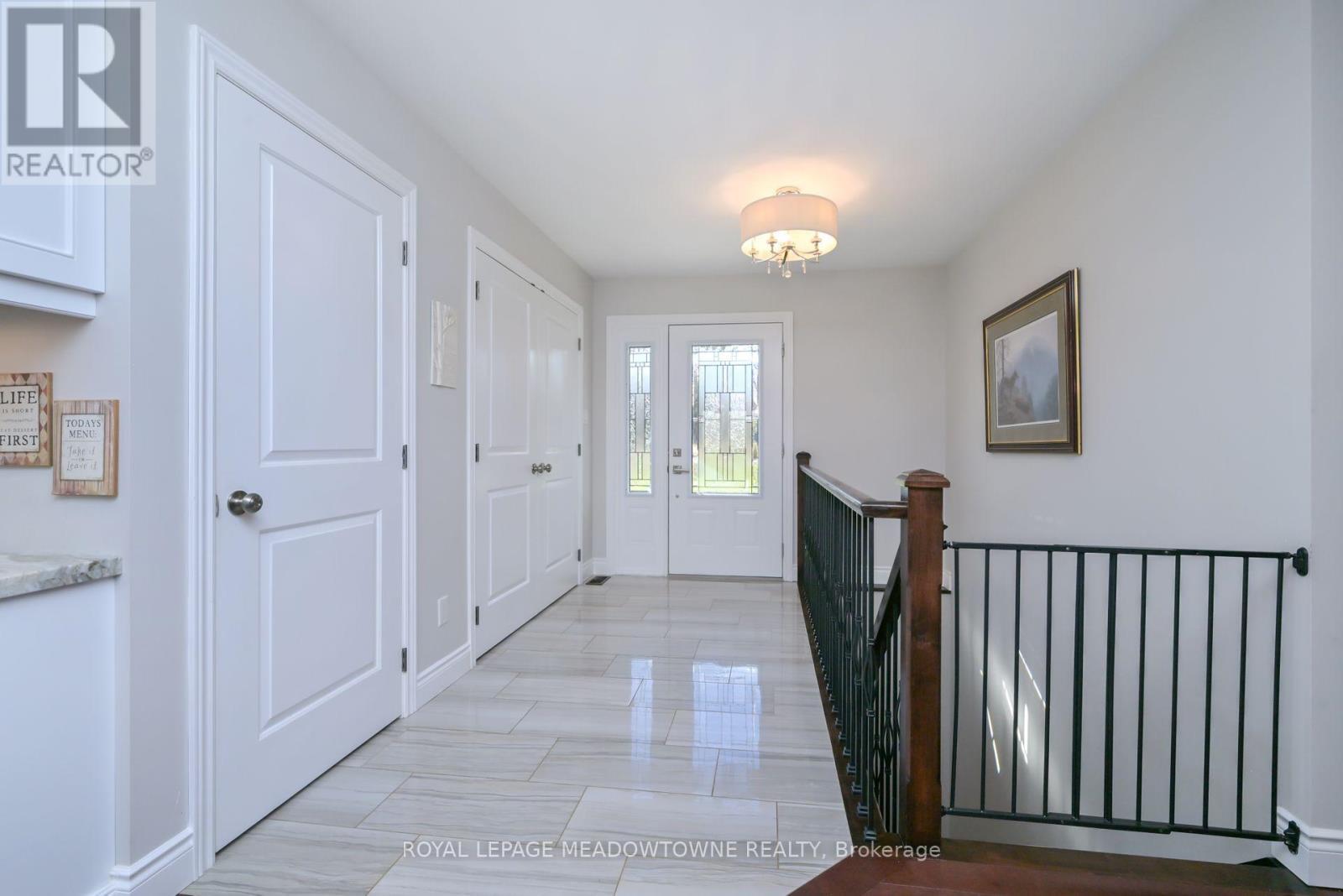 












515199 2ND LINE

,
Amaranth,




Ontario
L9W0S7

