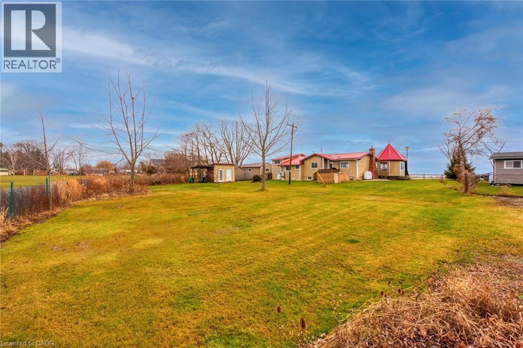 












817 LAKESHORE Road

,
Selkirk,




Ontario
N0A1P0

