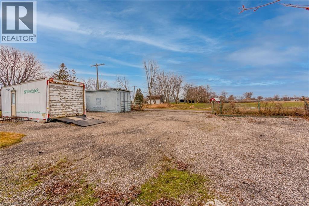 












817 LAKESHORE Road

,
Selkirk,




Ontario
N0A1P0


