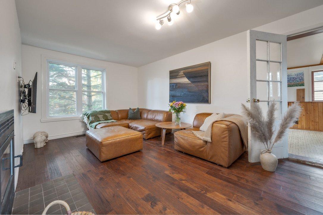 









421


Rue Lakeview

,
Hudson,




QC
J0P1H0

