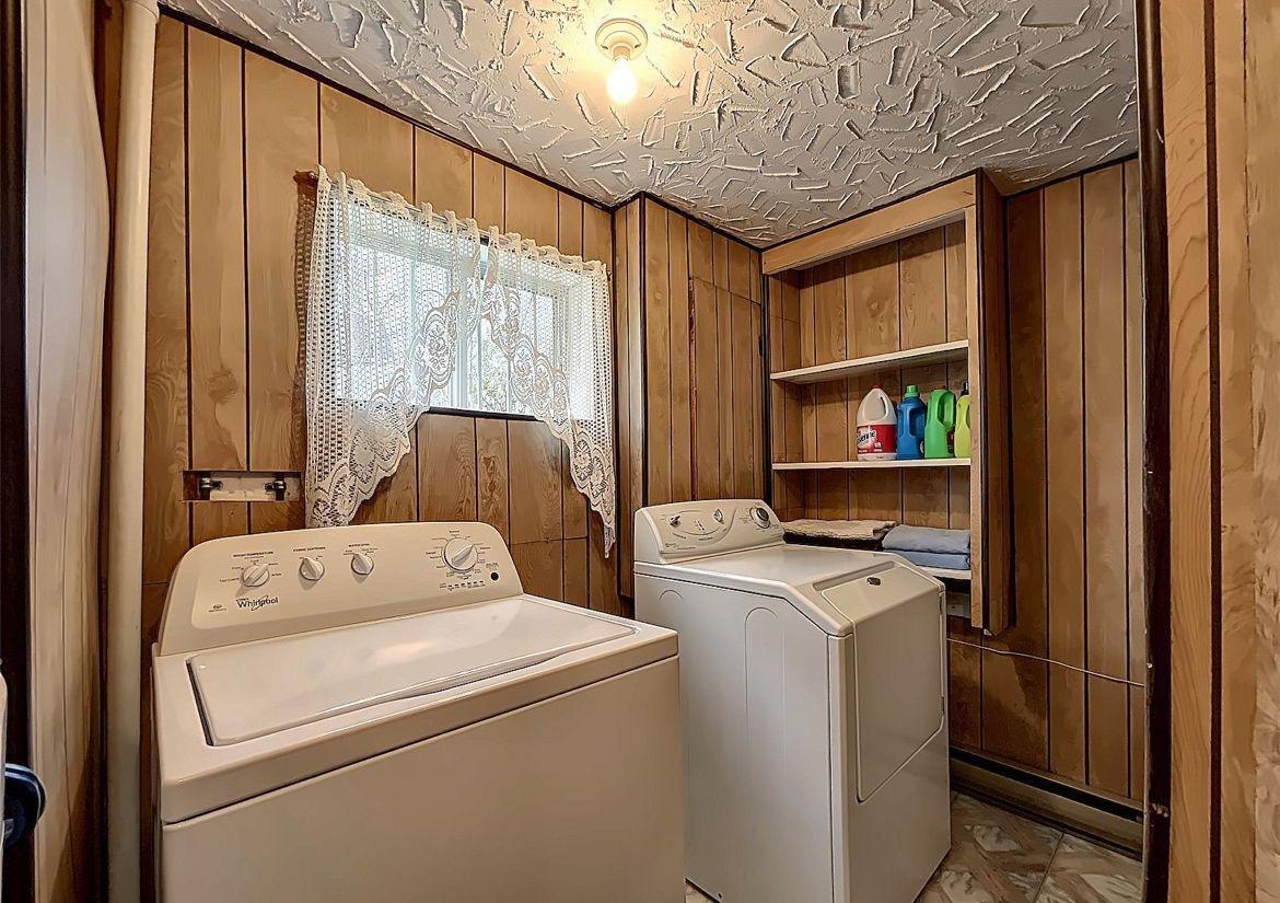 









2047


Rue de Coblence

,
Laval (Vimont),




QC
H7M3W7

