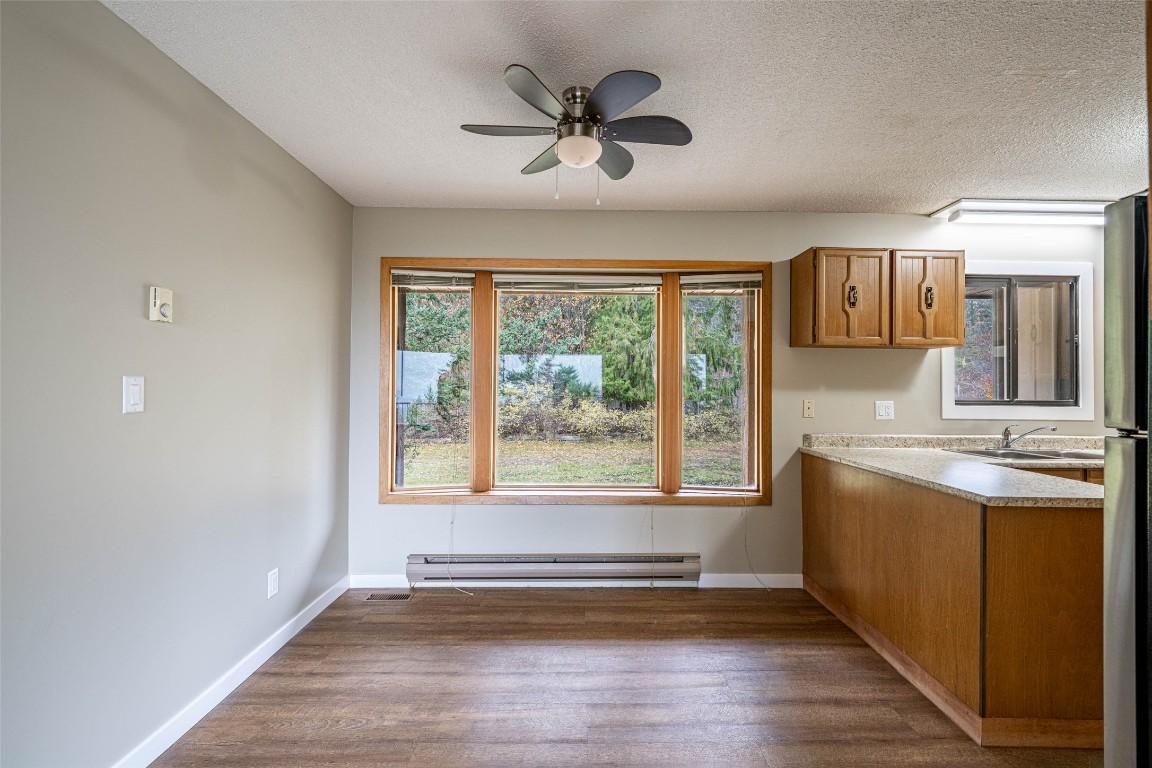 









4358


Chamberlain

Road,
Spallumcheen,




BC
V4Y 0M1

