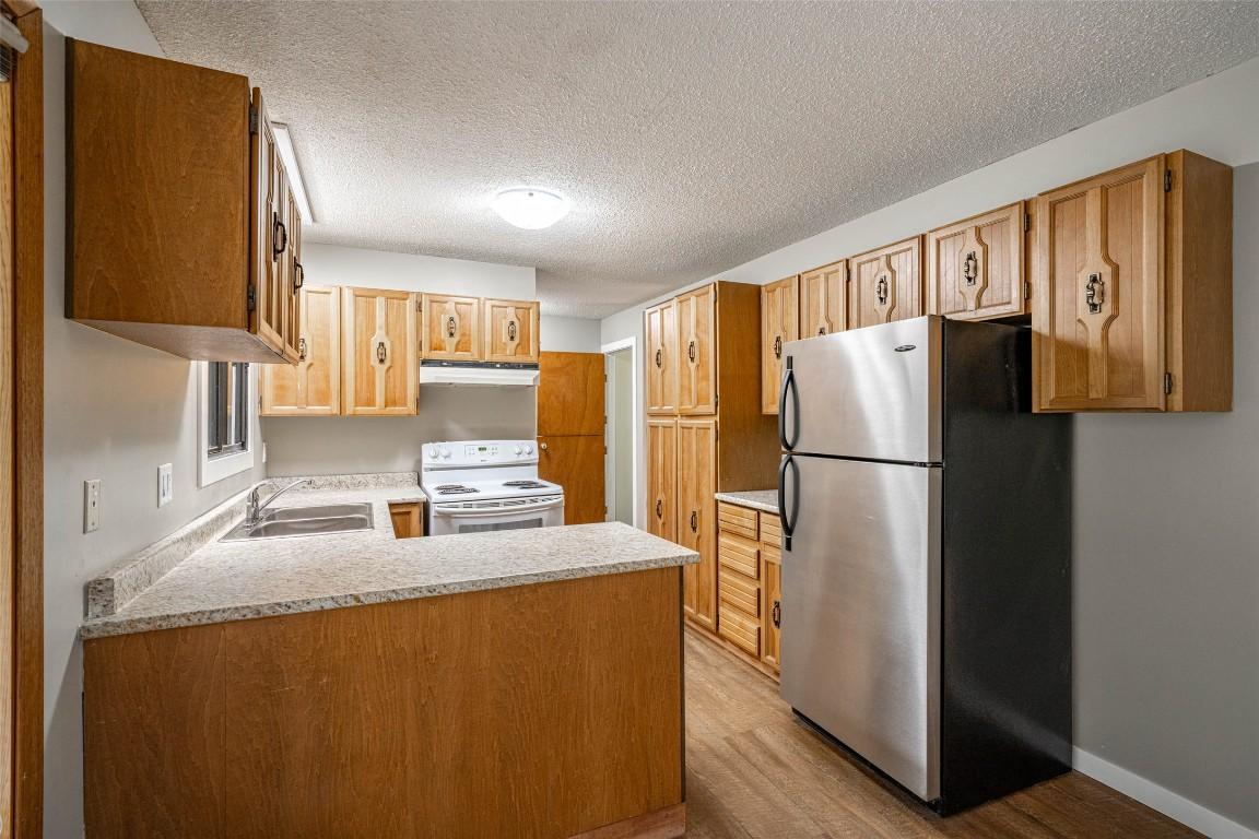 









4358


Chamberlain

Road,
Spallumcheen,




BC
V4Y 0M1

