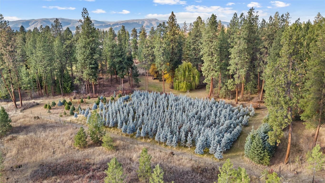 









4670


Stewart

Road,
Kelowna,




BC
V1W 4C1

