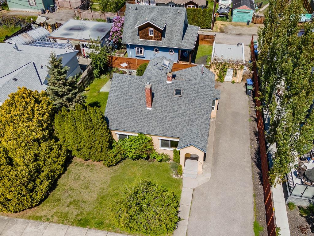 









550


Patterson

Avenue,
Kelowna,




BC
V1Y 5C6

