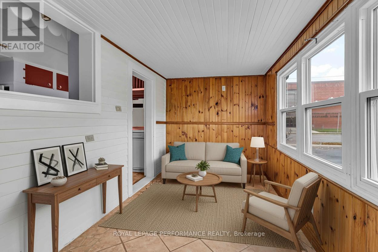 












115 FIFTH STREET E

,
Cornwall,




Ontario
K6H2L6

