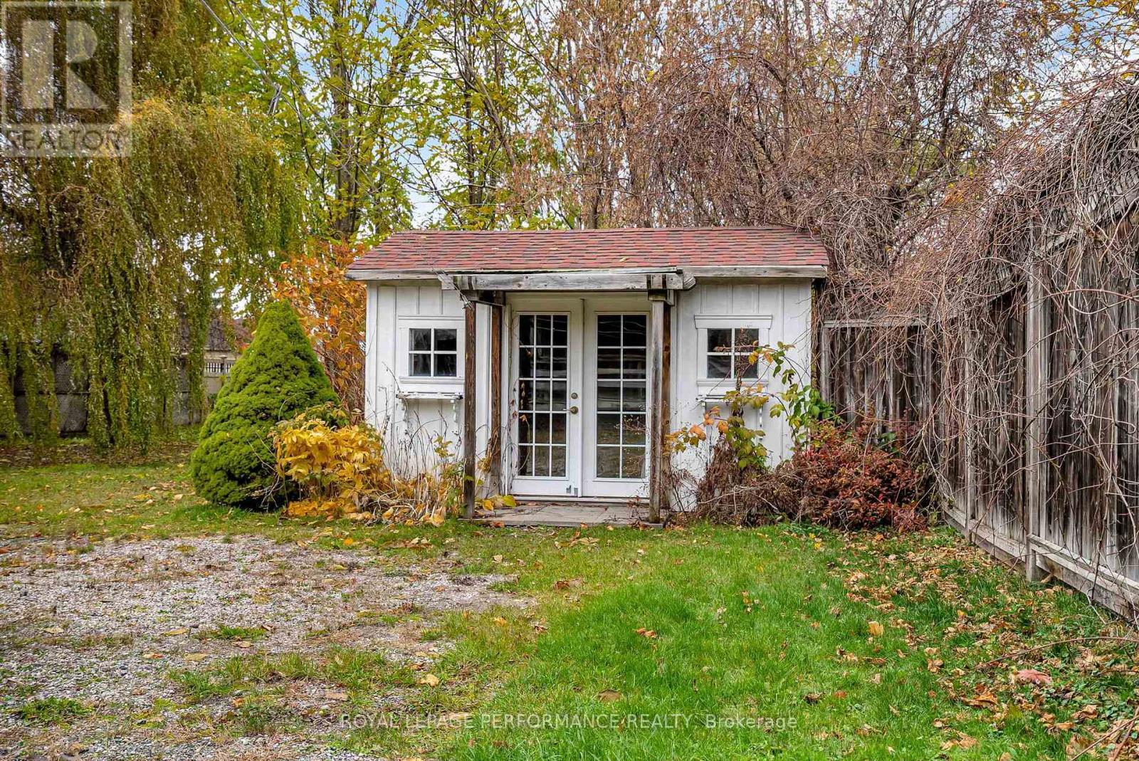 












115 FIFTH STREET E

,
Cornwall,




Ontario
K6H2L6

