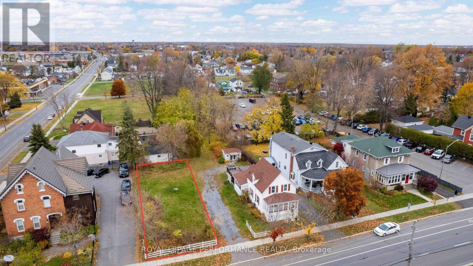 












115 FIFTH STREET E

,
Cornwall,




Ontario
K6H2L6

