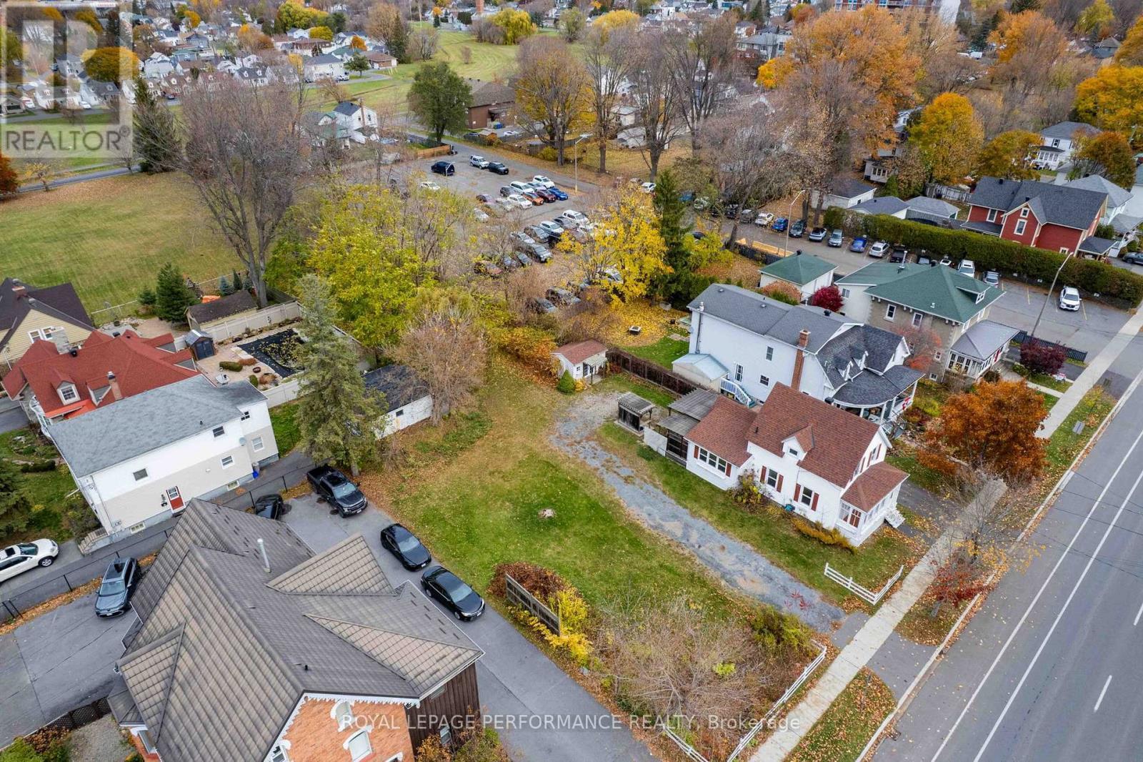 












115 FIFTH STREET E

,
Cornwall,




Ontario
K6H2L6

