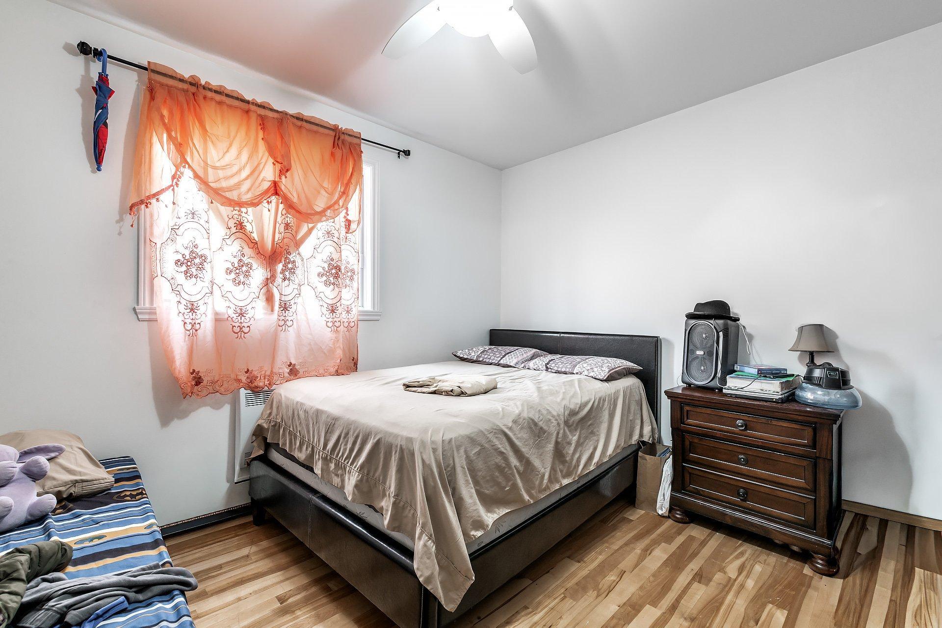 









6396


Rue Villeneuve

, 7,
Montréal (Montréal-Nord),




QC
H1G1M4

