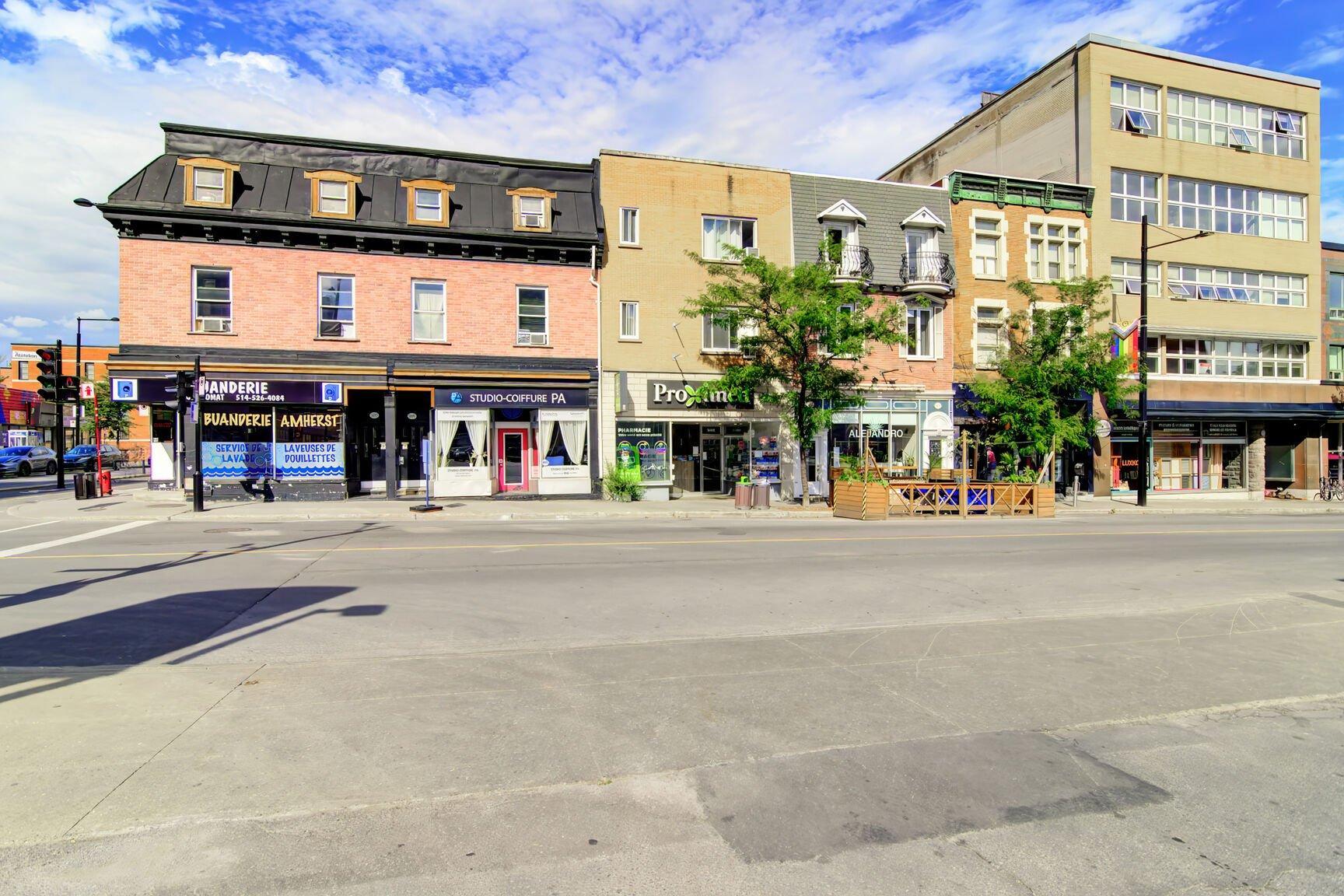 









1485Z

 - 1487Z


Rue Atateken

,
Montréal (Ville-Marie),




QC
H2L3L2

