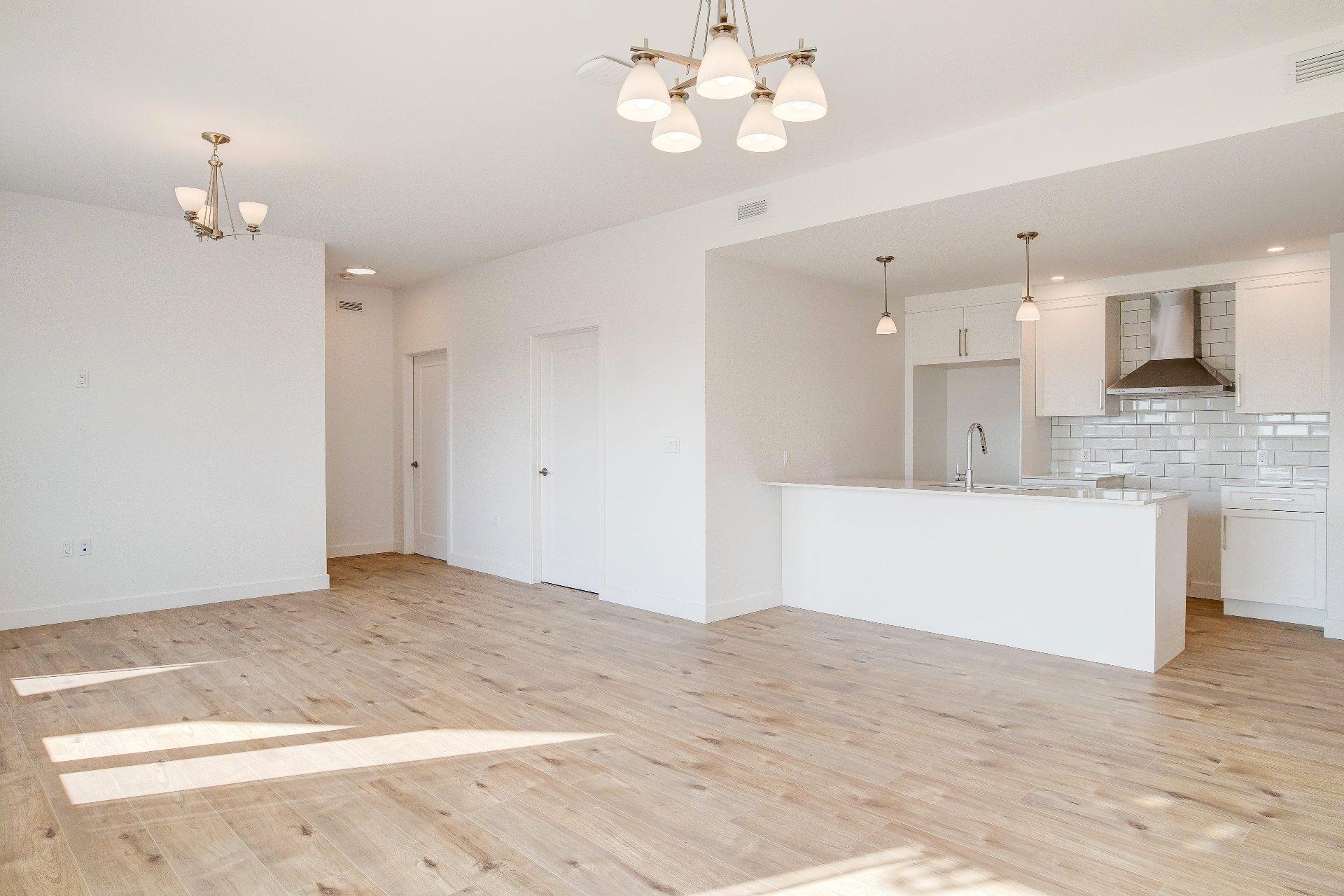 









5961


Boul. René-Lévesque

, 201,
Sherbrooke (Brompton/Rock Forest/Saint-Élie/Deauville),




QC
J1R0Y3

