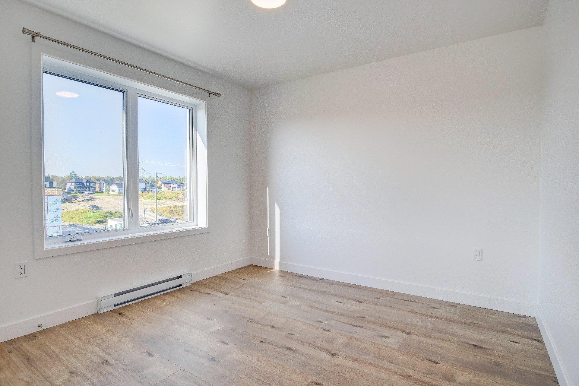 









5961


Boul. René-Lévesque

, 201,
Sherbrooke (Brompton/Rock Forest/Saint-Élie/Deauville),




QC
J1R0Y3

