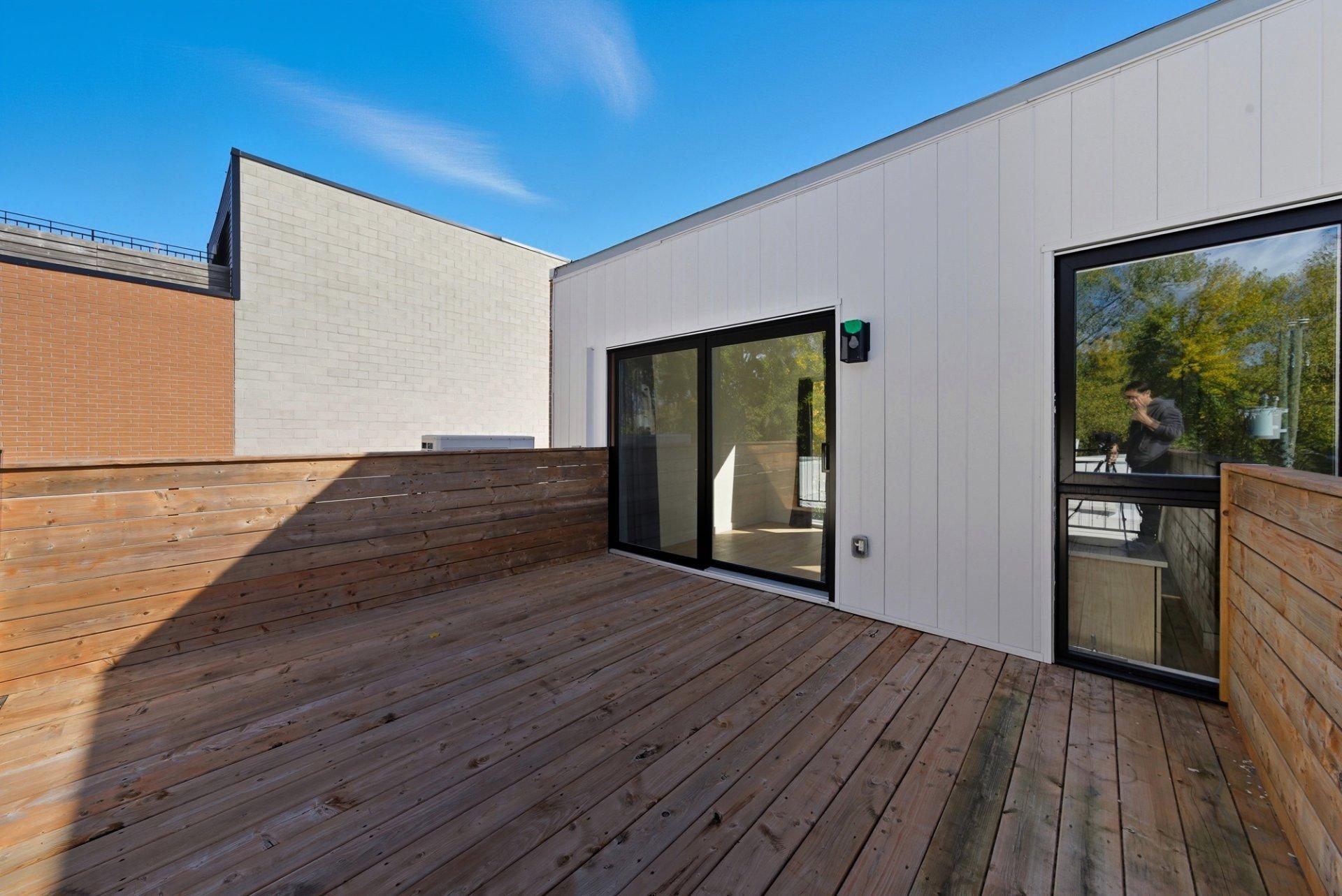 









2436


Rue Knox

,
Montréal (Le Sud-Ouest),




QC
H3K1P9

