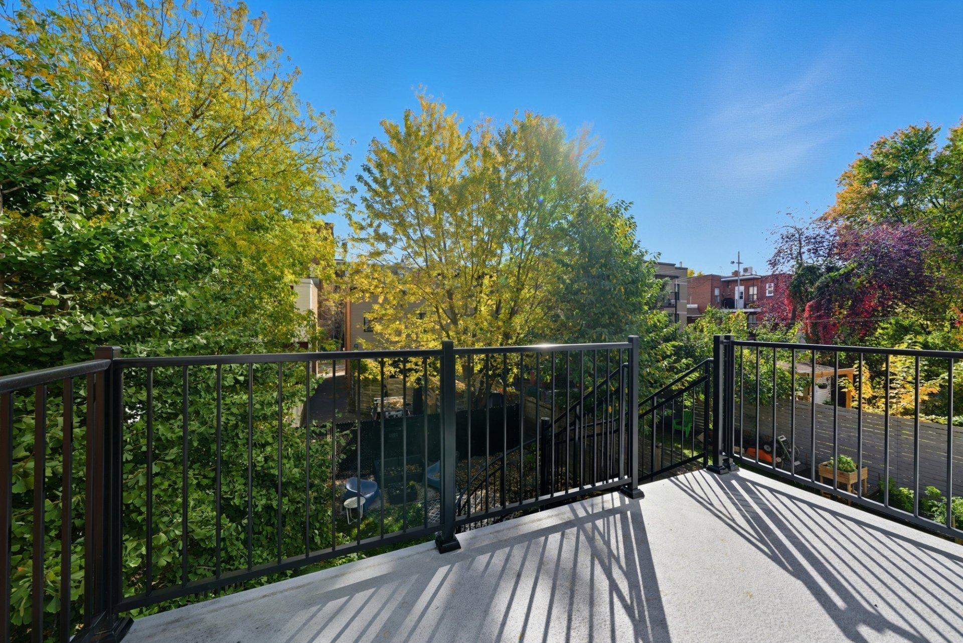 









2436


Rue Knox

,
Montréal (Le Sud-Ouest),




QC
H3K1P9

