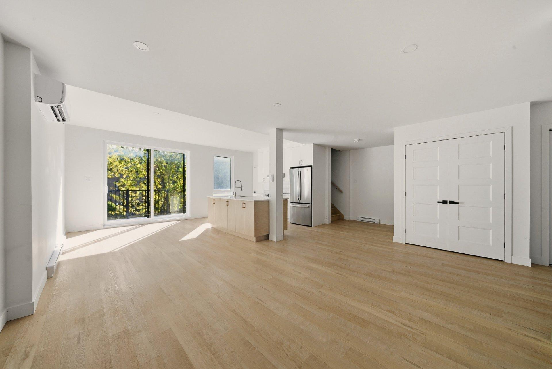 









2436


Rue Knox

,
Montréal (Le Sud-Ouest),




QC
H3K1P9

