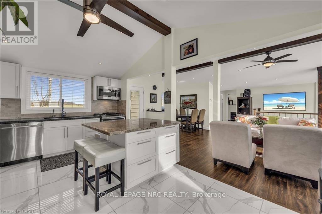 












817 LAKESHORE ROAD

,
Haldimand,




Ontario
N0A1P0

