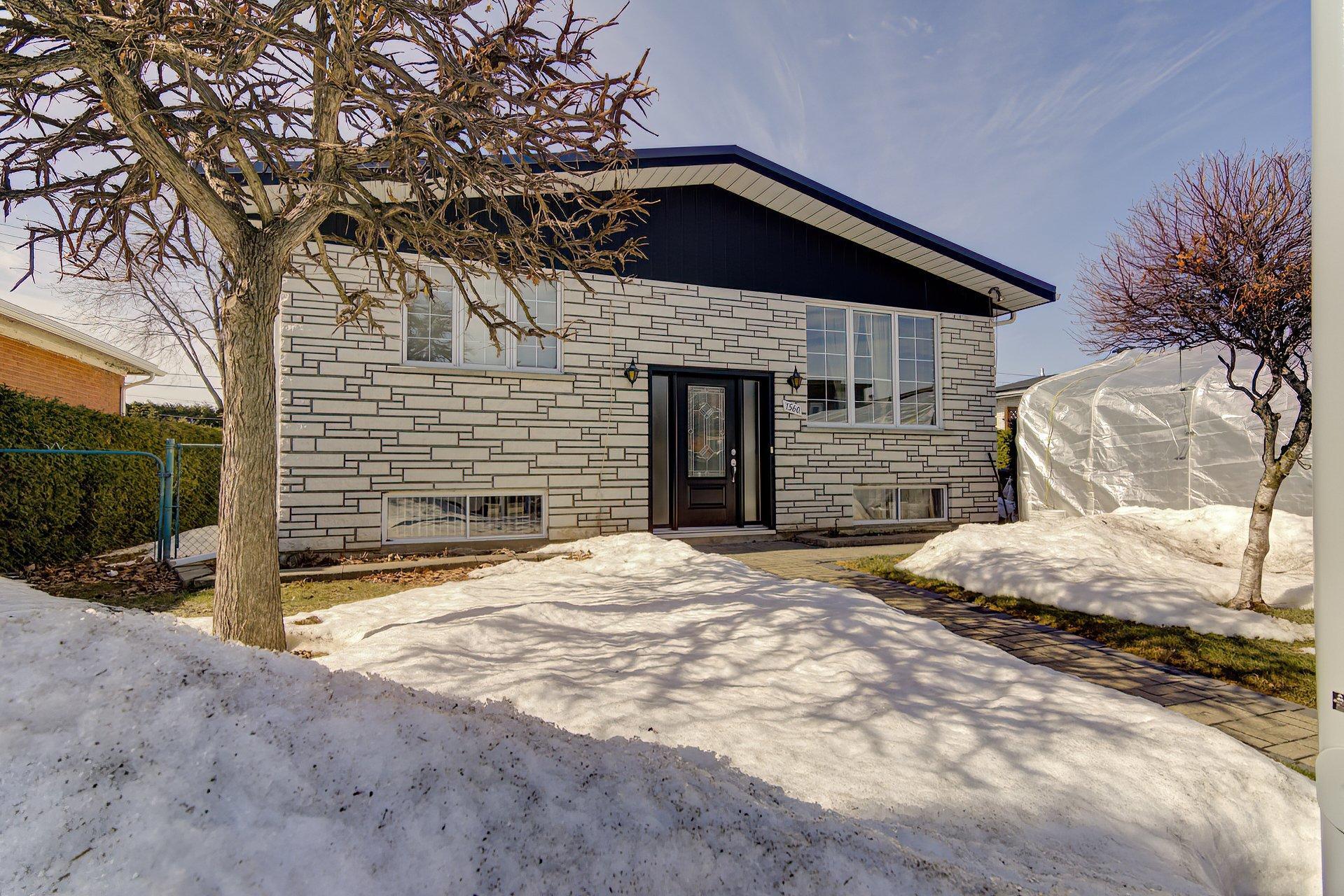 









1560


Rue Trépanier

,
Laval (Chomedey),




QC
H7W3G7

