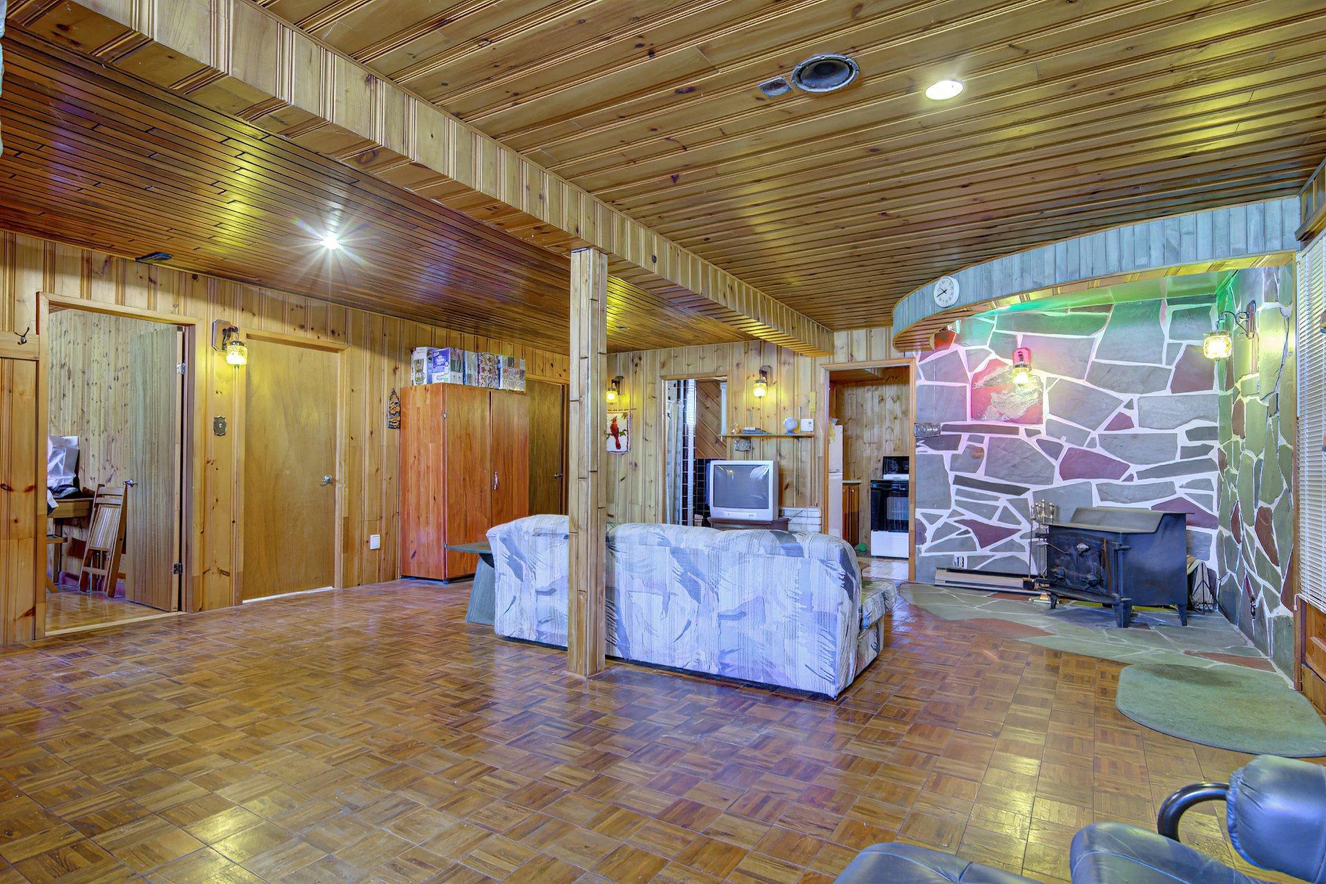 









1560


Rue Trépanier

,
Laval (Chomedey),




QC
H7W3G7

