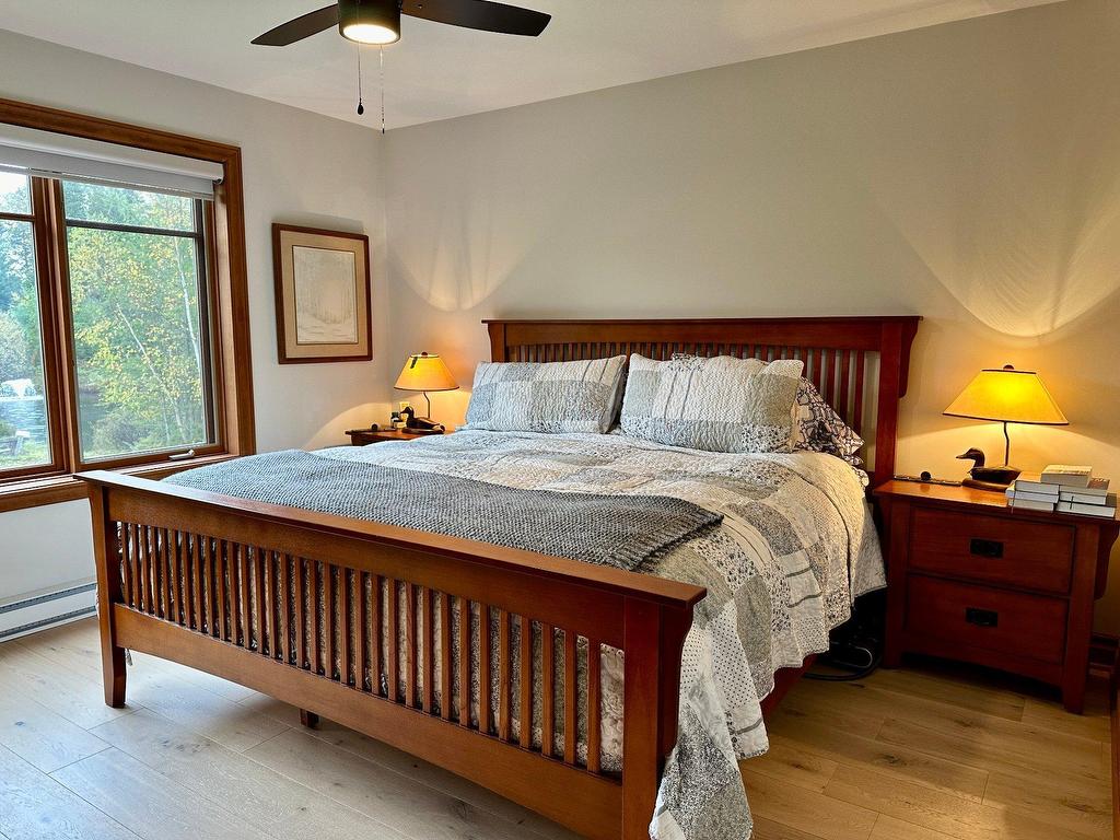 









378


Allée du Sanctuaire

,
Mont-Tremblant,




QC
J8E3L3

