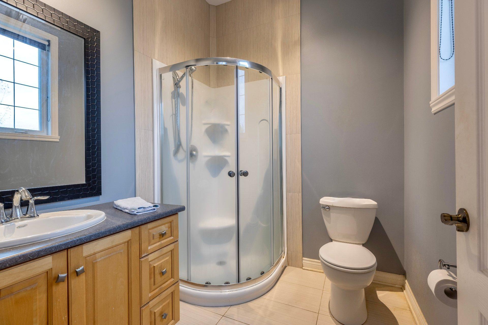 









54


Rue Lucille-Teasdale

,
Notre-Dame-de-l'Île-Perrot,




QC
J7W1T9

