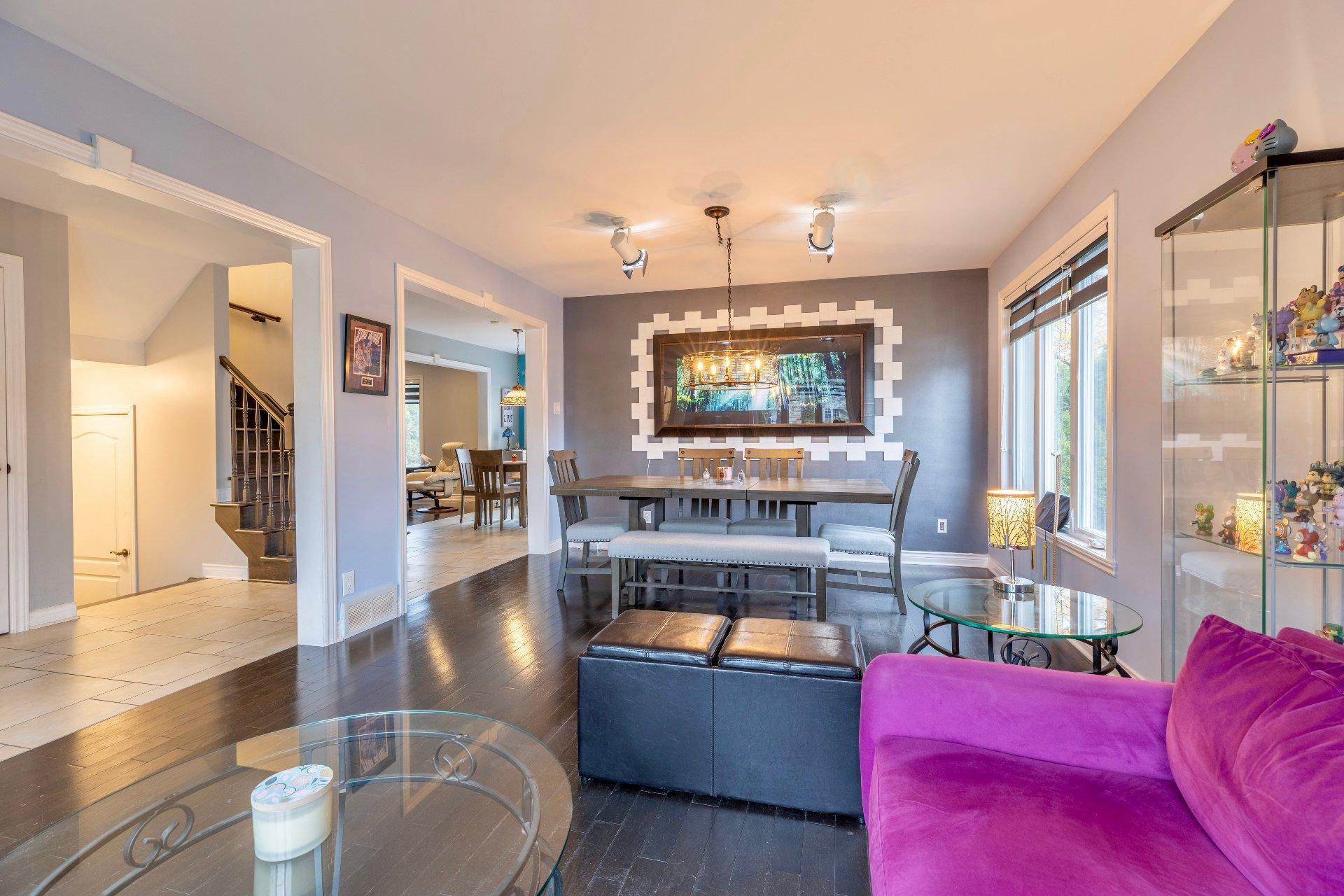 









54


Rue Lucille-Teasdale

,
Notre-Dame-de-l'Île-Perrot,




QC
J7W1T9

