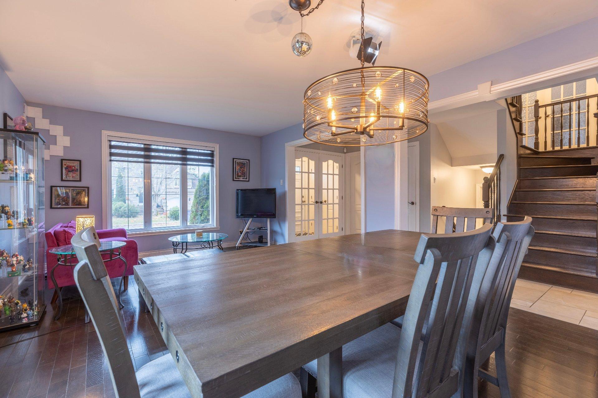 









54


Rue Lucille-Teasdale

,
Notre-Dame-de-l'Île-Perrot,




QC
J7W1T9

