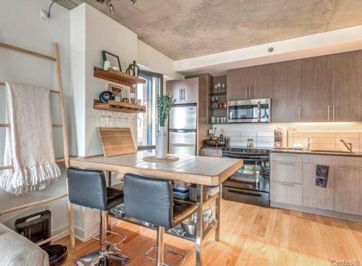 









400


Rue de l'Inspecteur

, 901,
Montréal (Le Sud-Ouest),




QC
H3C4A8

