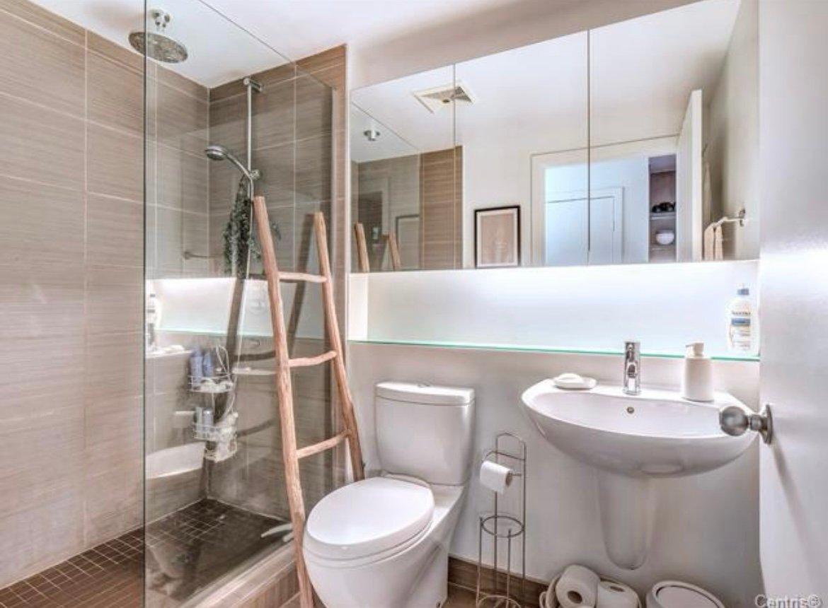 









400


Rue de l'Inspecteur

, 901,
Montréal (Le Sud-Ouest),




QC
H3C4A8

