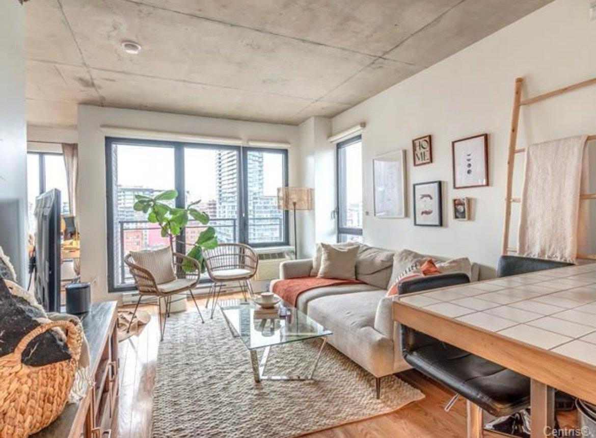 









400


Rue de l'Inspecteur

, 901,
Montréal (Le Sud-Ouest),




QC
H3C4A8

