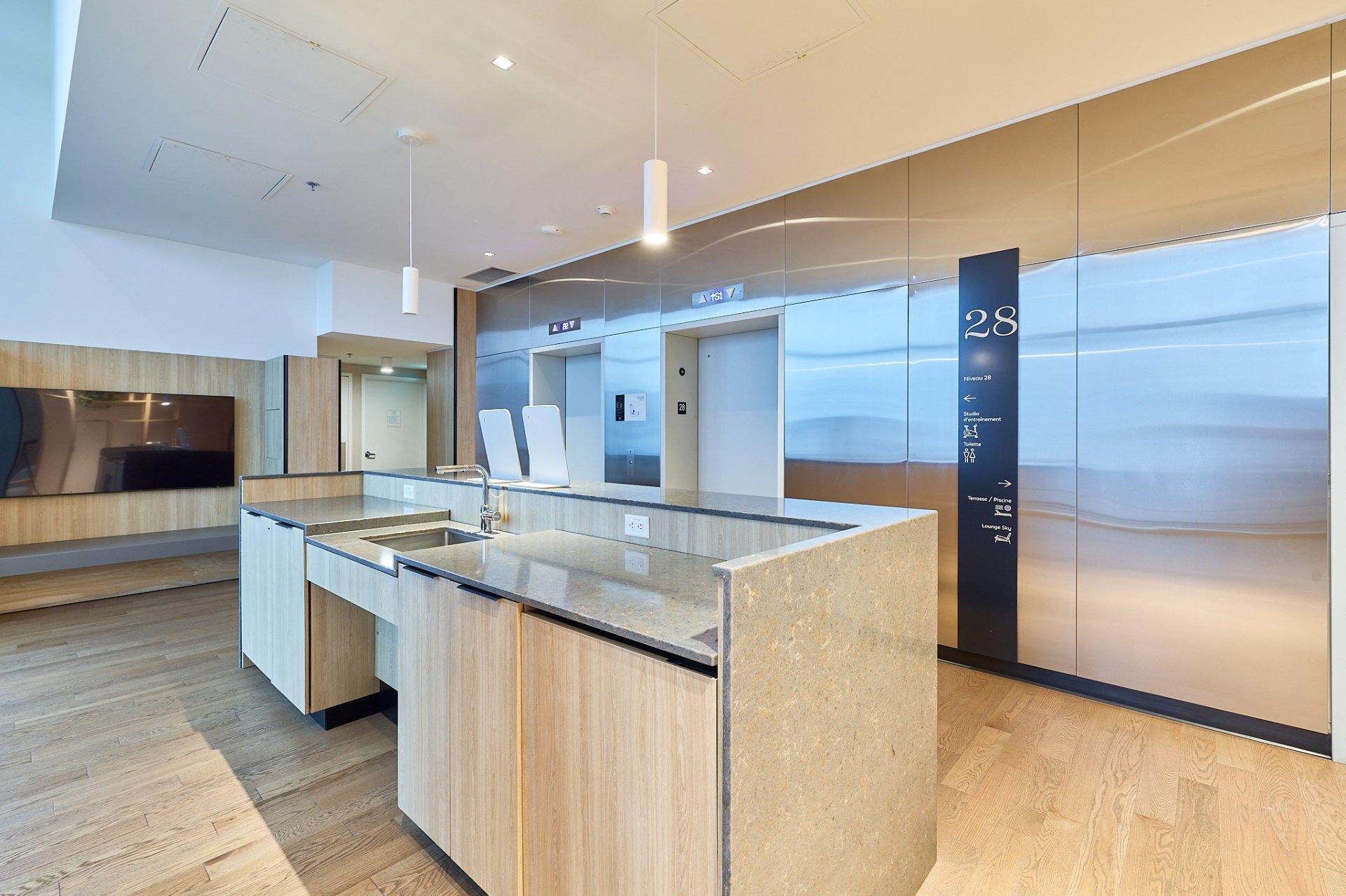 









60


Rue de l'Éclipse

, 2102,
Brossard,




QC
J4Z0T8

