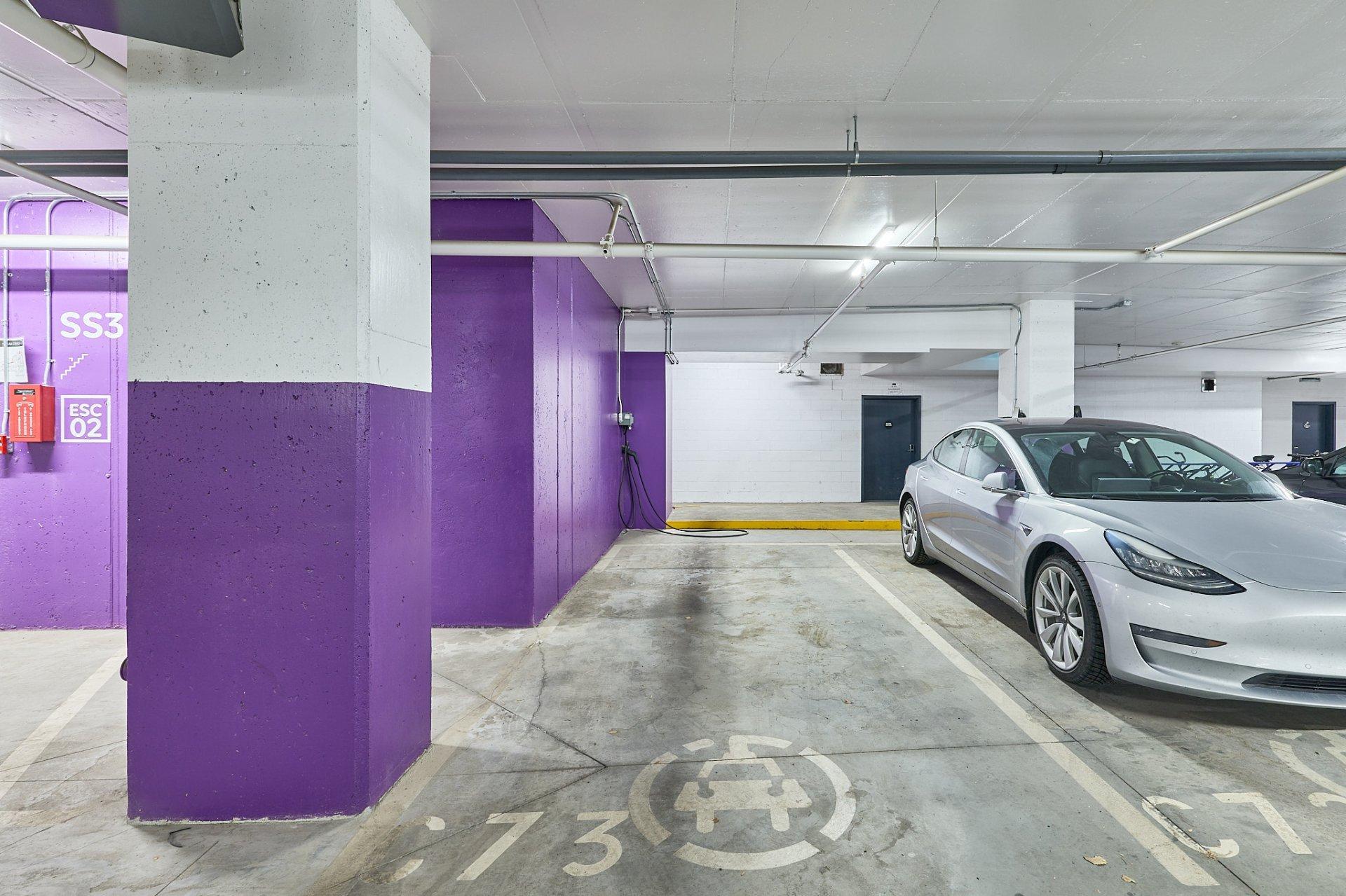 









60


Rue de l'Éclipse

, 2102,
Brossard,




QC
J4Z0T8

