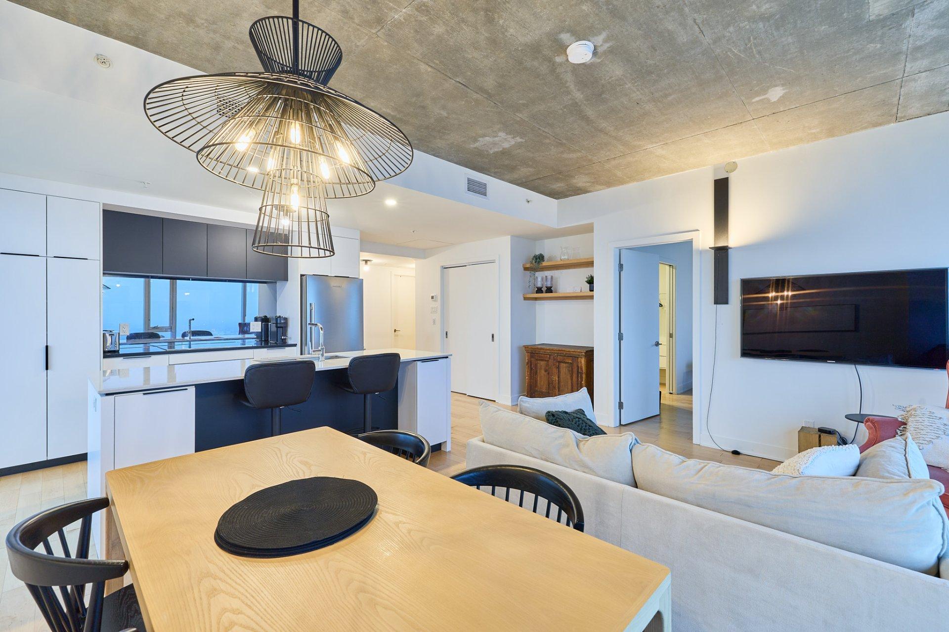 









60


Rue de l'Éclipse

, 2102,
Brossard,




QC
J4Z0T8

