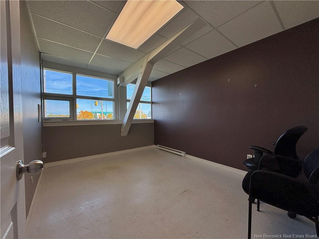 









895


St Anne

,
Bathurst,




NB
E2A 2N5

