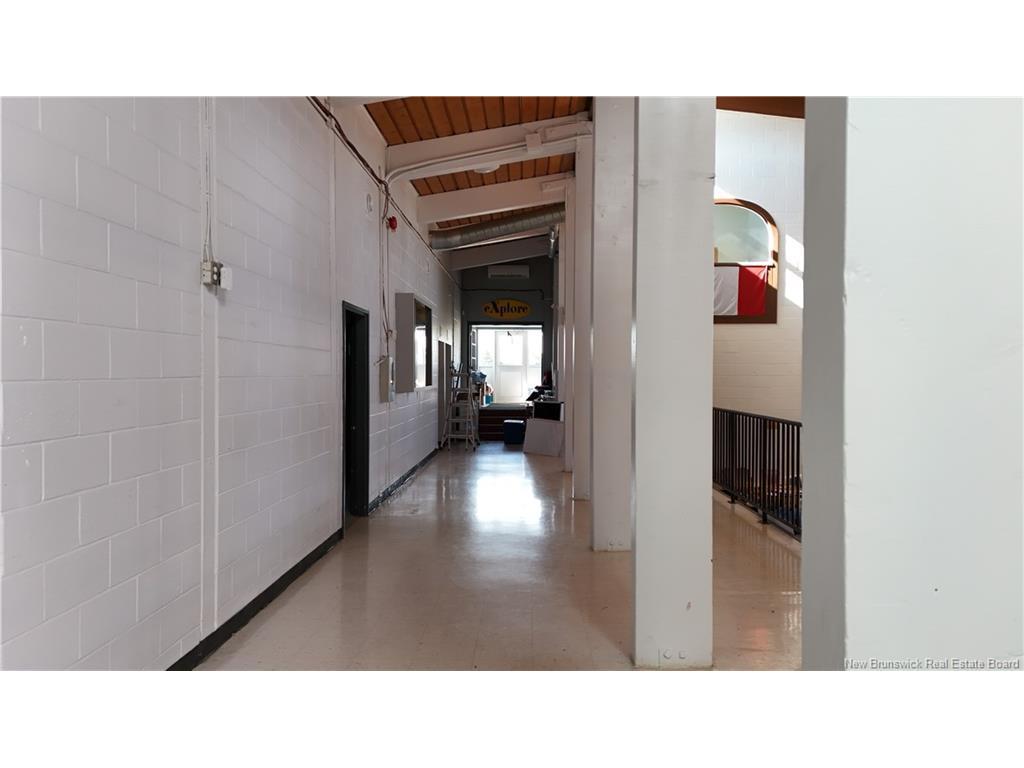 









895


St Anne

,
Bathurst,




NB
E2A 2N5

