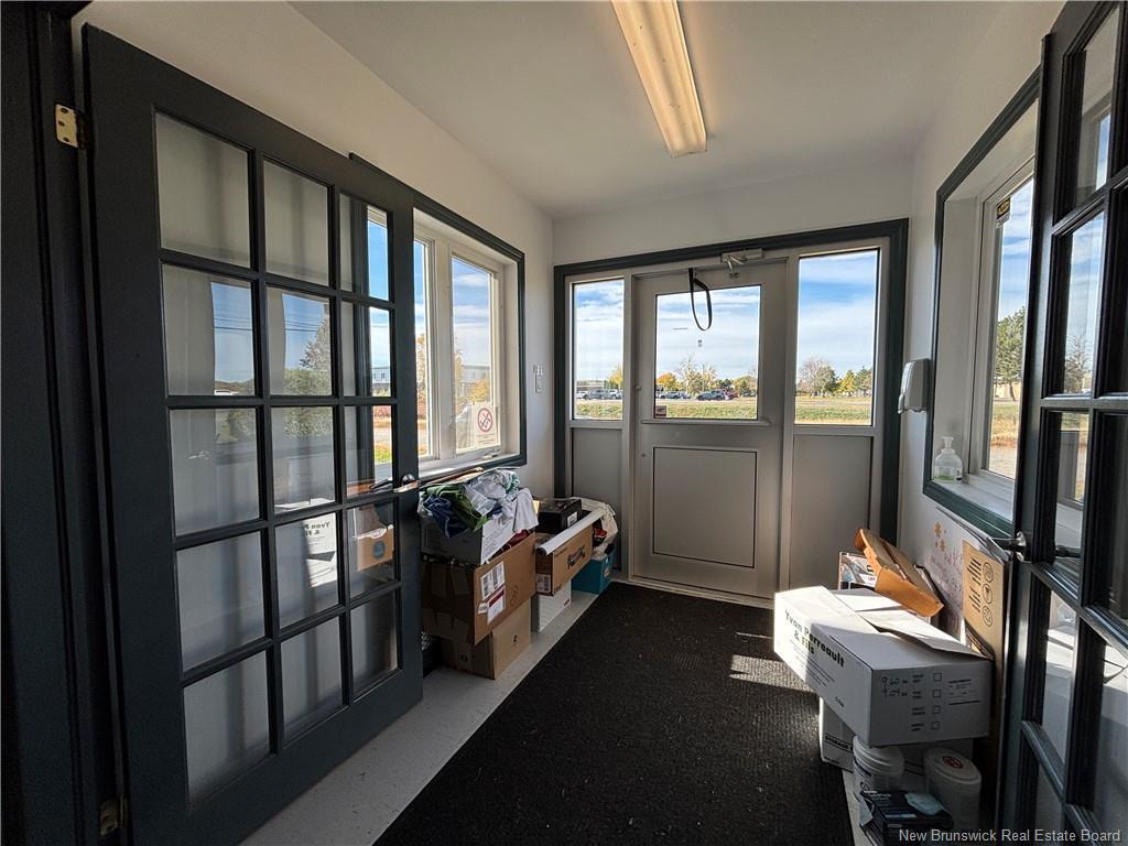 









895


St Anne

,
Bathurst,




NB
E2A 2N5

