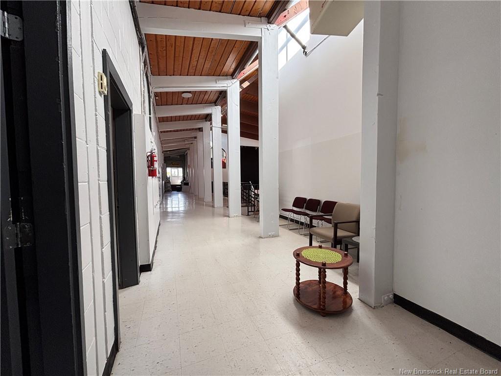 









895


St Anne

,
Bathurst,




NB
E2A 2N5

