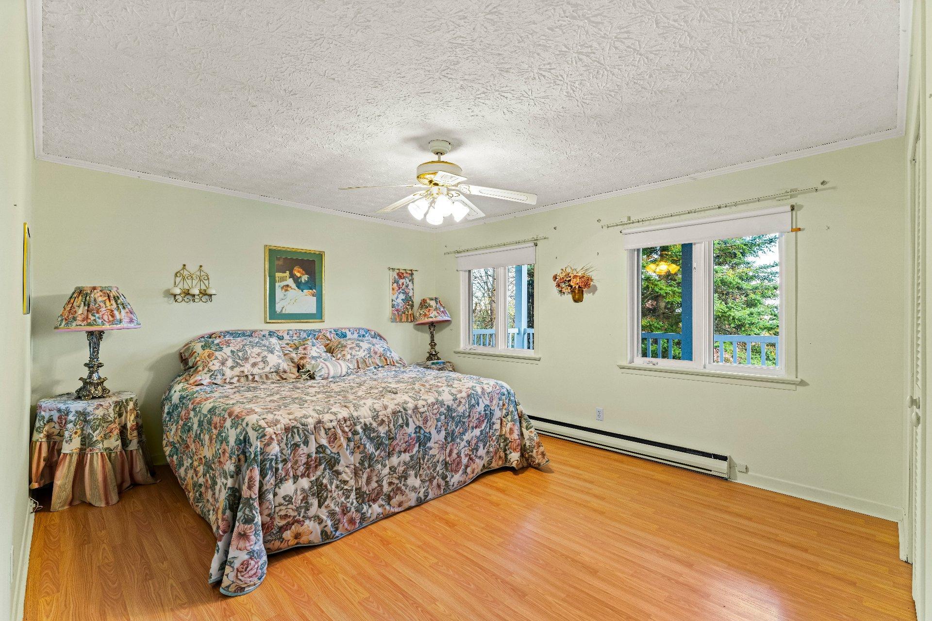 









97Z

 - 99Z


Rue Lévesque

,
Magog,




QC
J1X5T6

